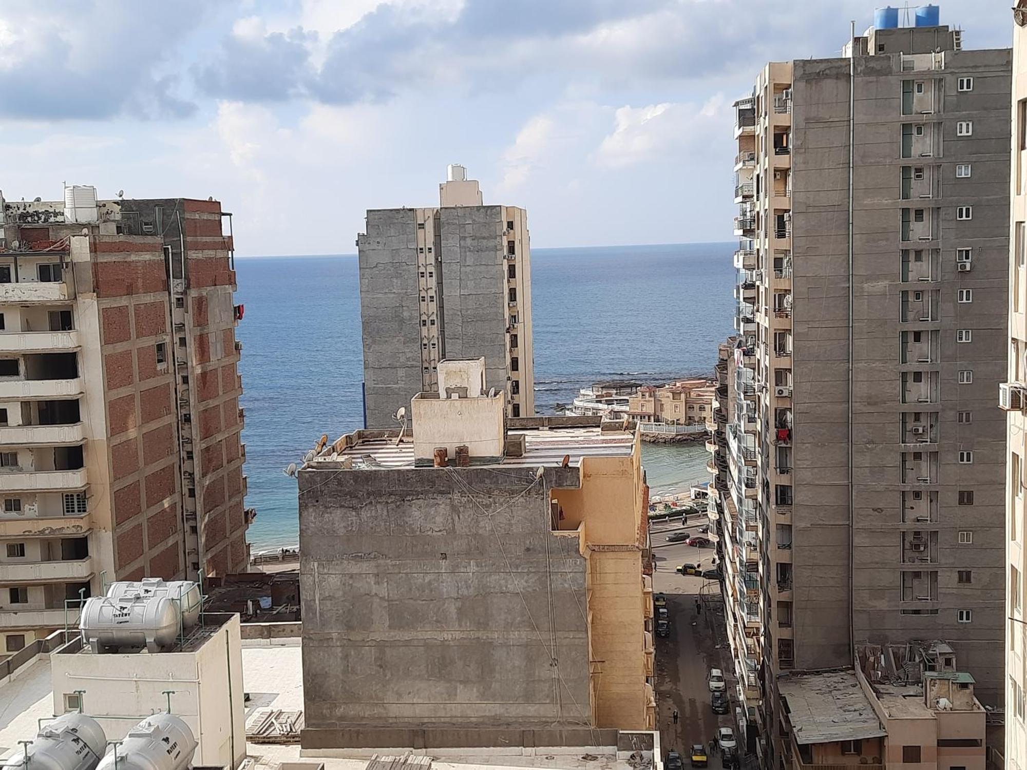 Miramar Aparthotel With Sea View Александрия Екстериор снимка